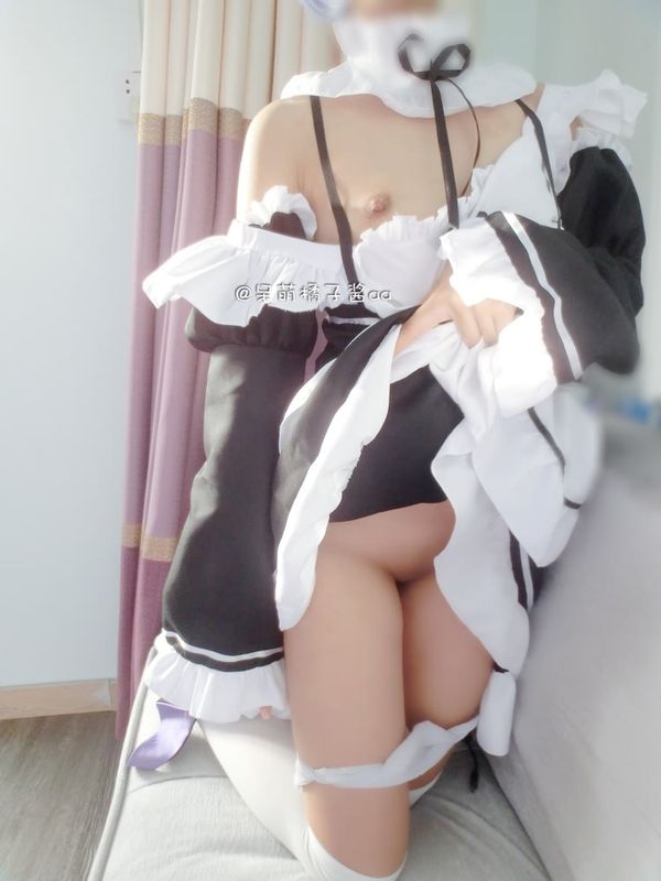 [微博福利姬]呆萌橘子酱 雷姆-幻想世界