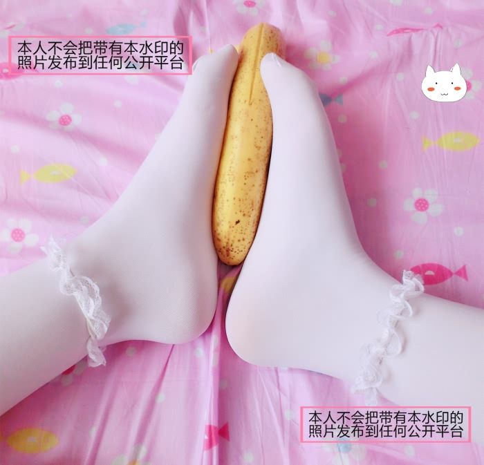 [微博福利姬] 元气小奈音 白丝足-幻想世界