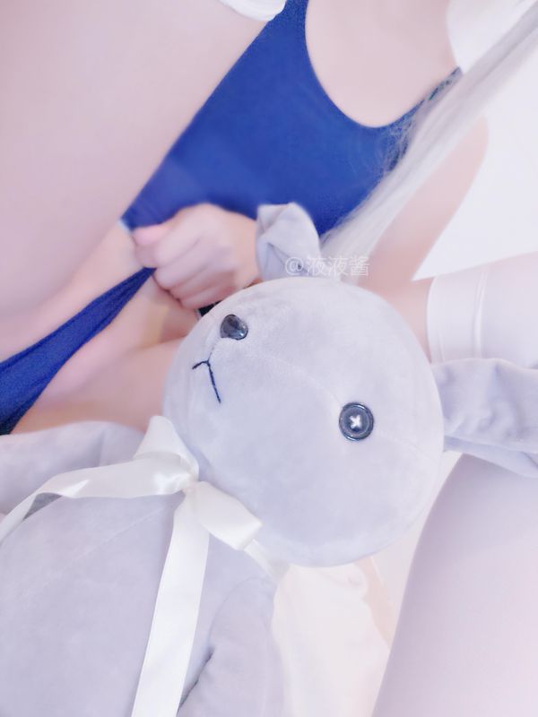 穹妹死库水-幻想世界