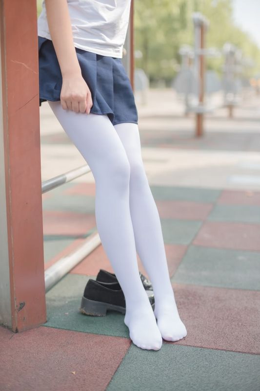 JK白丝2-幻想世界