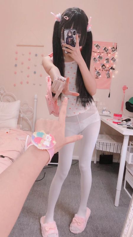 宇宙第一星儿-千叶星儿校服图包-幻想世界