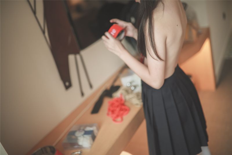 [工口小妖精]制服私房捆绑-幻想世界