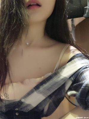 高铁露出？！-幻想世界