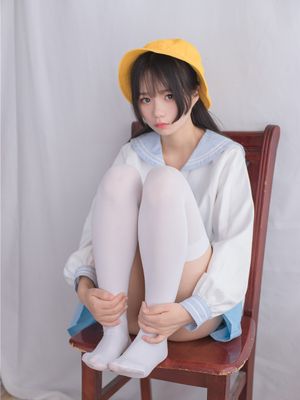 SPL.008 美少女白丝-幻想世界