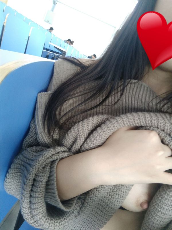 [安久奈白]露出-幻想世界