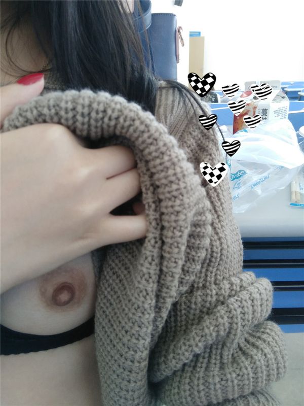 [安久奈白]露出-幻想世界