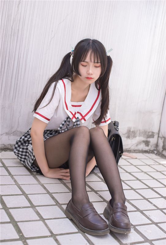 SPL.007 双马尾黑丝JK制服写真-幻想世界