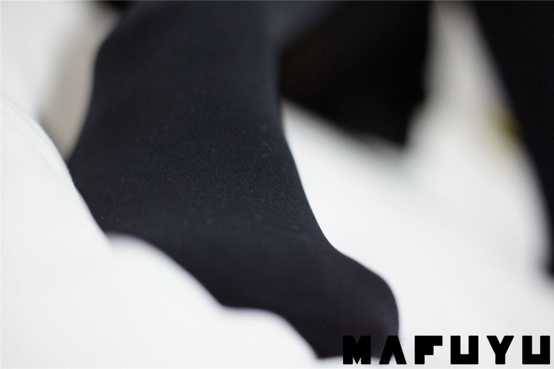 [神乐坂真冬]黑丝衬衫-幻想世界