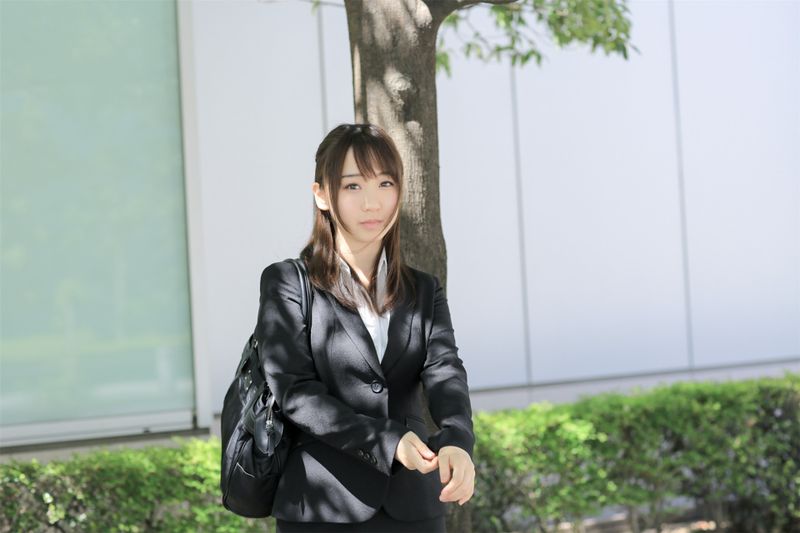 (CH20)[りんりんいおりん(伊織もえ)]伊織1DKの就活生-幻想世界