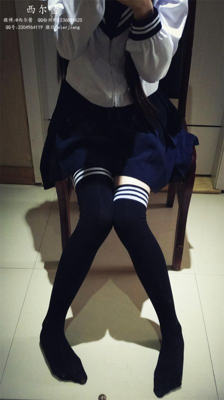 [西尔酱]JK制服绝对领域-幻想世界