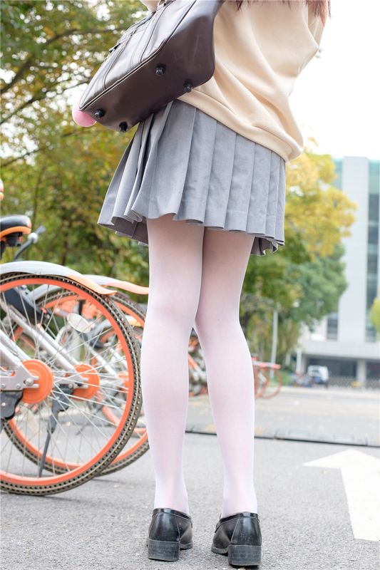 R15-040-幻想世界