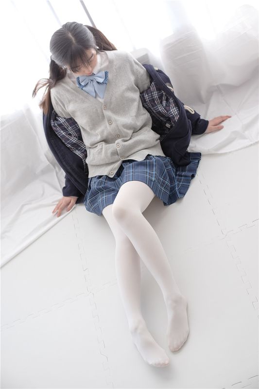 R15-047-幻想世界