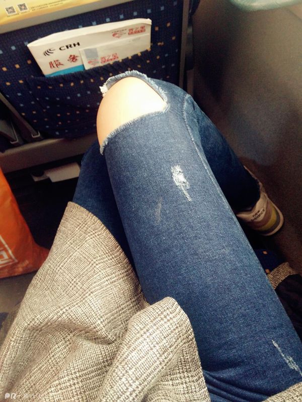 [猫性大扎]高铁露出-幻想世界