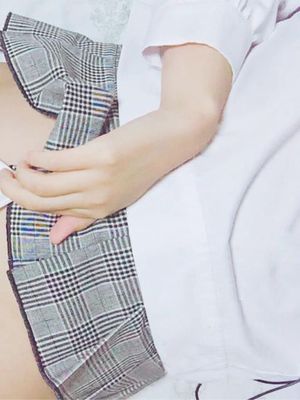 [Kanami酱]裙子不能再短了-幻想世界