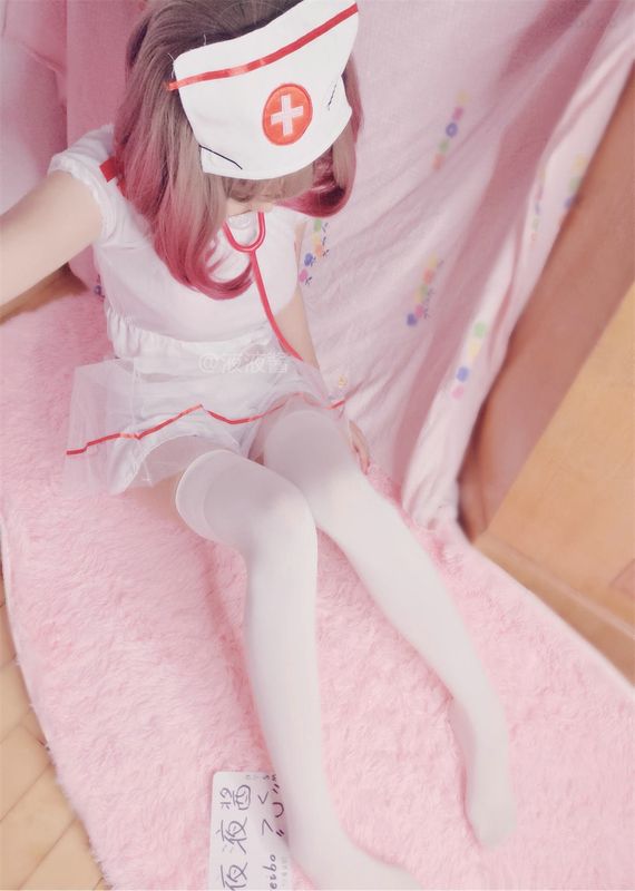 [液液酱]白丝护士装-幻想世界