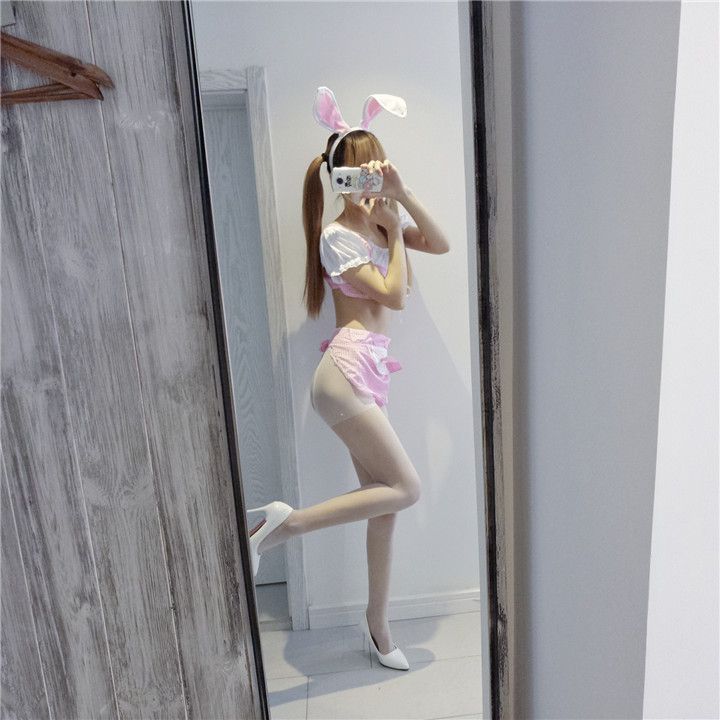 【软萌萝莉小仙】兔子要吃胡萝卜-幻想世界