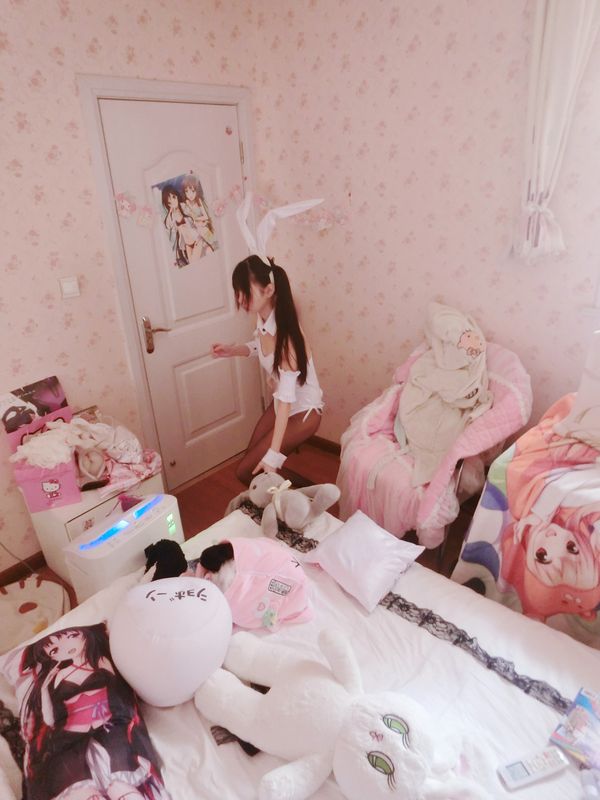 穹妹兔女郎-幻想世界