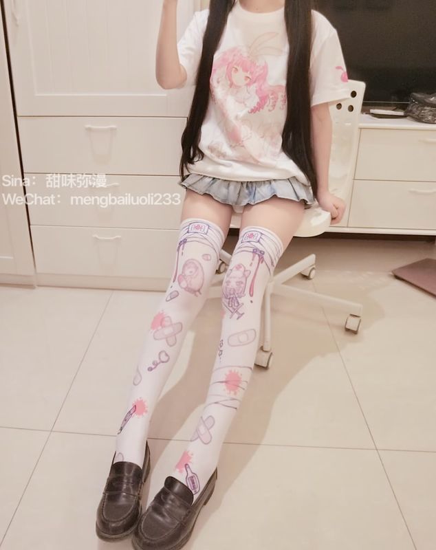 牛仔超短裙-幻想世界