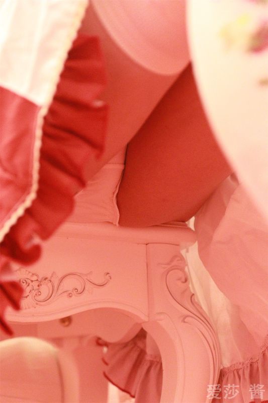 小伪娘 爱莎 酱 的女装合集❤️-幻想世界