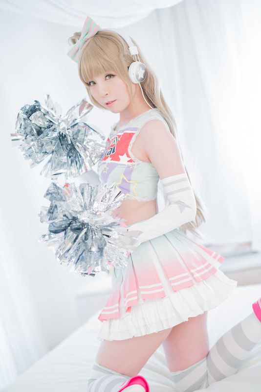 啦啦队南小鸟-幻想世界