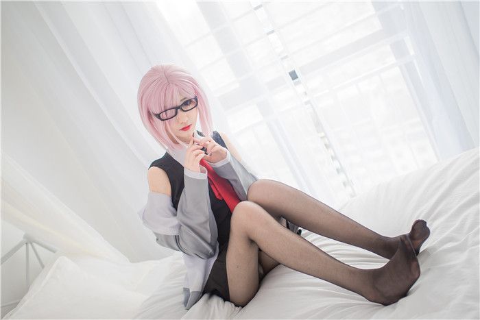 Fate/Grand Order-玛修制服-幻想世界