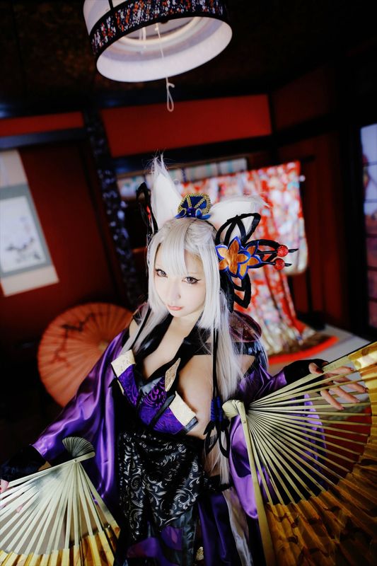 TAILS FLUFFY-幻想世界