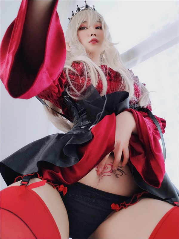 白银-皇家吸血鬼-幻想世界