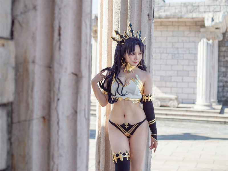 [麻花酱] 伊斯塔·凛-幻想世界