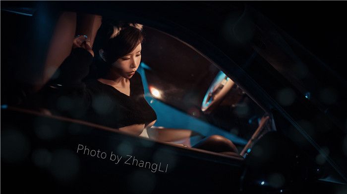 爱老师_PhD - 保时捷女郎-幻想世界