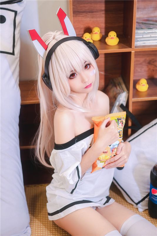 蠢沫沫 - 凌波-幻想世界