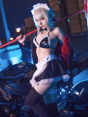 Fate Grand Order Artoria Pendragon Alter (Rider)-幻想世界