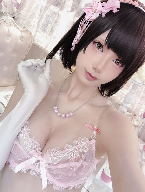 FREYA ▷太妃麥芽糖 加藤惠-幻想世界