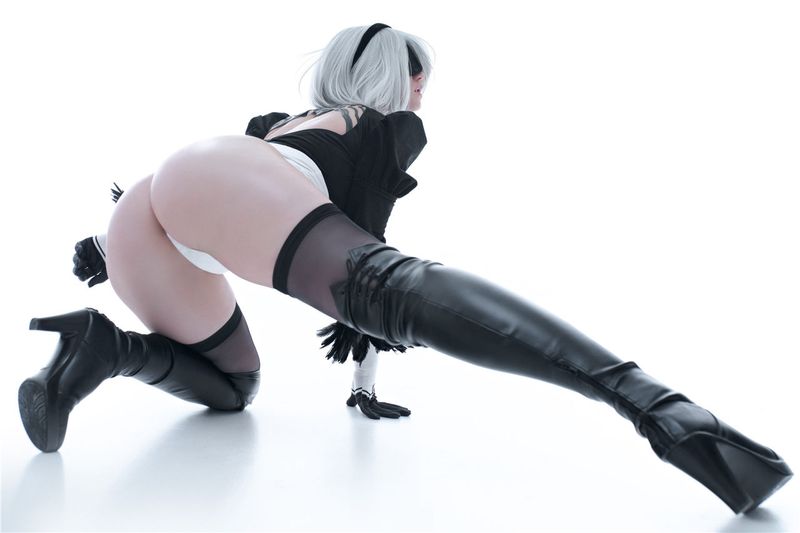 Lada Lyumos - 2b-幻想世界