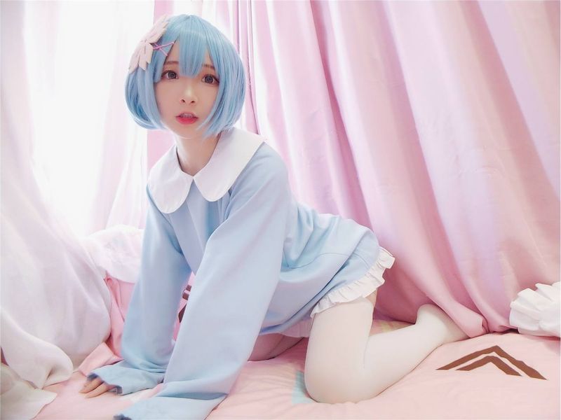 Rem childhood-幻想世界