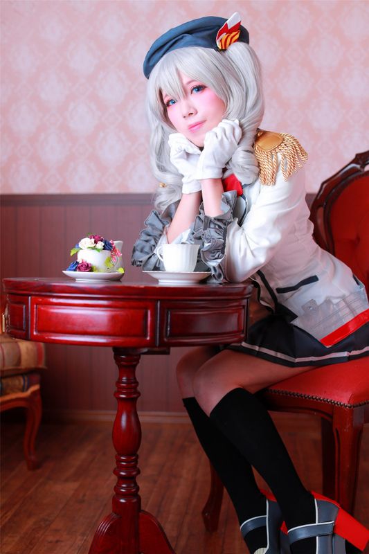 我が艦隊の秘書官がぱんつを見せて誘惑してくるのだが-幻想世界