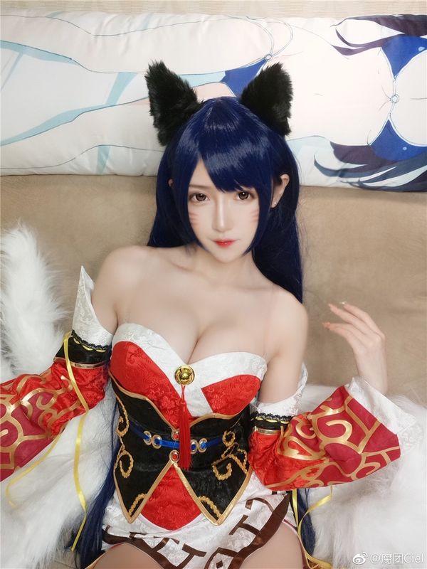 腐团-阿狸-幻想世界