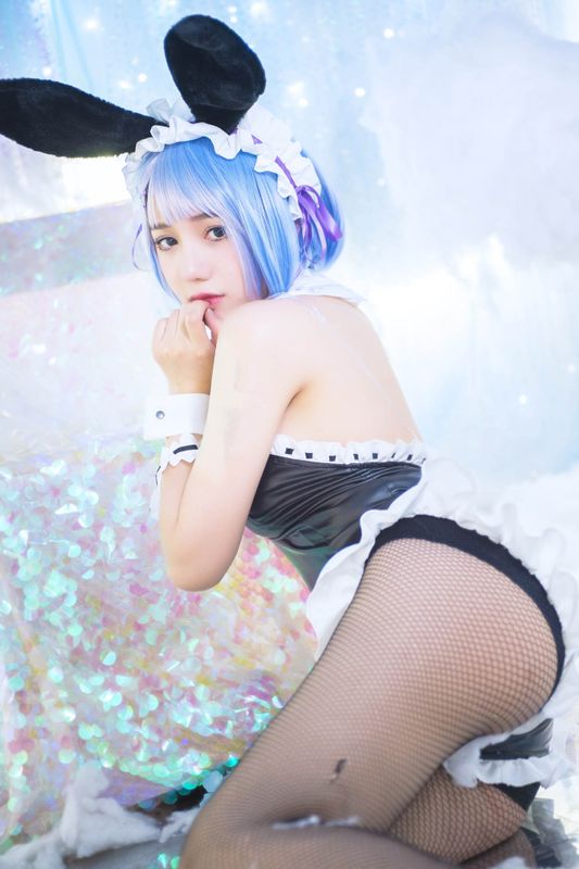 _蕾姆_-幻想世界