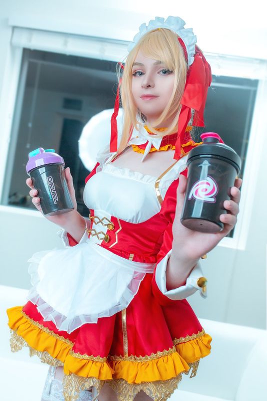 Nero Maid Set-幻想世界