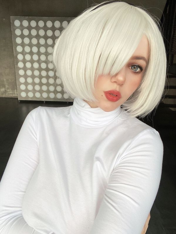 Alina Becker - 2B-幻想世界
