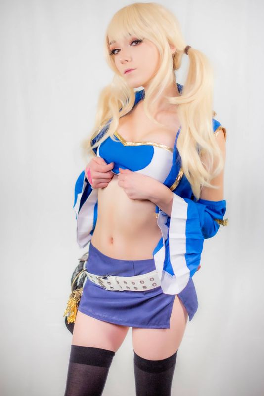 KawaiiQueen - Lucy Heartfilia-幻想世界