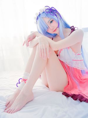 Sally Dorasnow - Rem - 幻想世界-极品写真论坛-写真-幻想世界