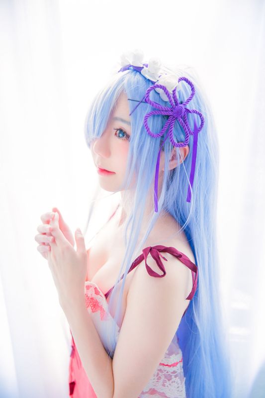 Sally Dorasnow - Rem-幻想世界