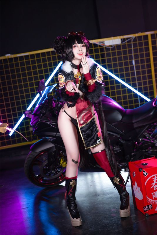 ［G44不会受伤］春鹏饺子外卖小妹-幻想世界