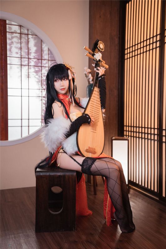 面饼仙儿 Taihou-幻想世界