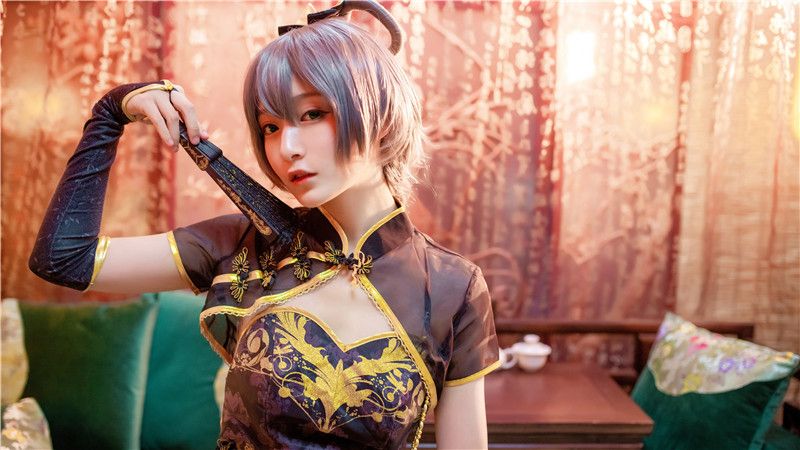 铁板烧鬼舞w - 洛天依-幻想世界