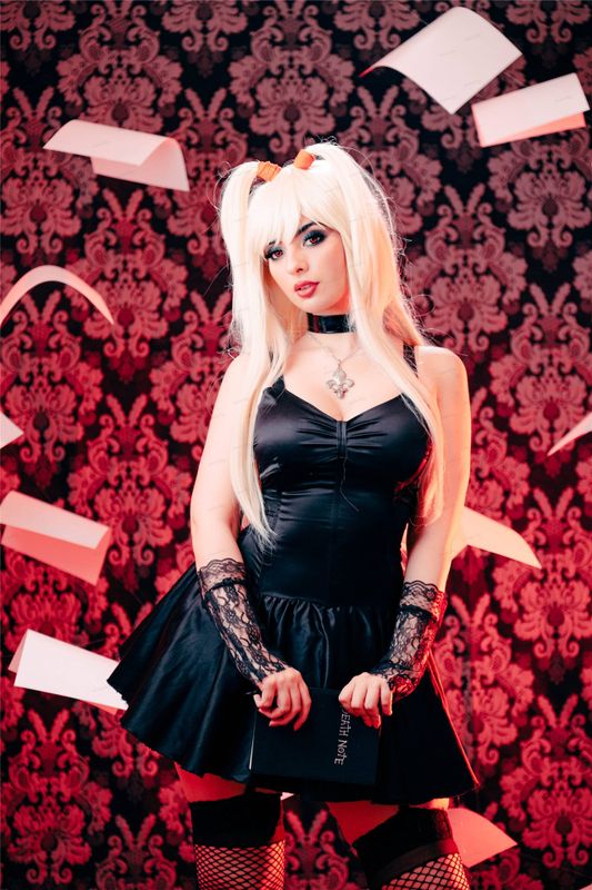 Valentina Kryp - Misa Amane-幻想世界