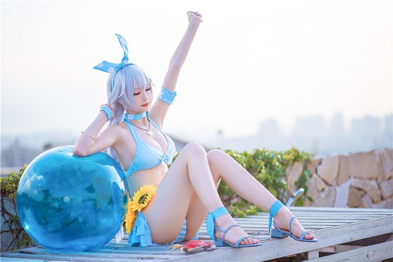 南宫-琪亚娜泳装-幻想世界