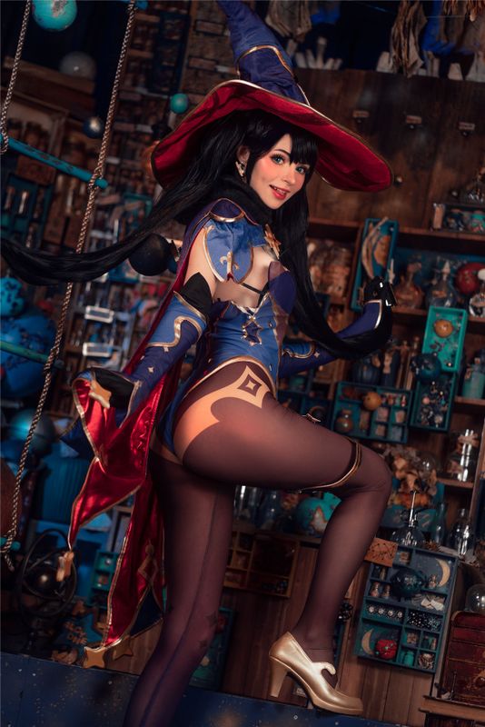 Peachmilky Mona-幻想世界