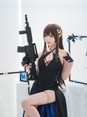 [面饼仙儿] M4A1 - 幻想世界-极品写真论坛-写真-幻想世界