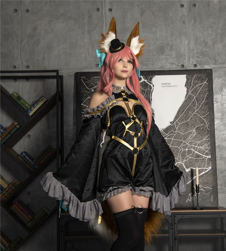 Tsuki Desu - Tamamo-no-Mae-幻想世界